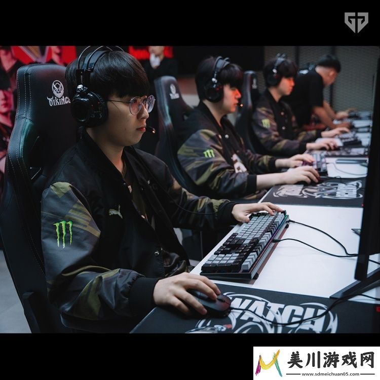 gen.g官博晒照